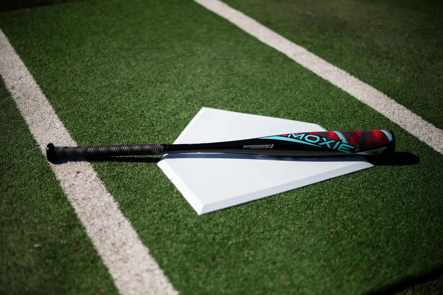 Easton | Moxie Baseball Bat | USA | -12 Drop | 2 1/4 Barrel | 1 Pc. Aluminum