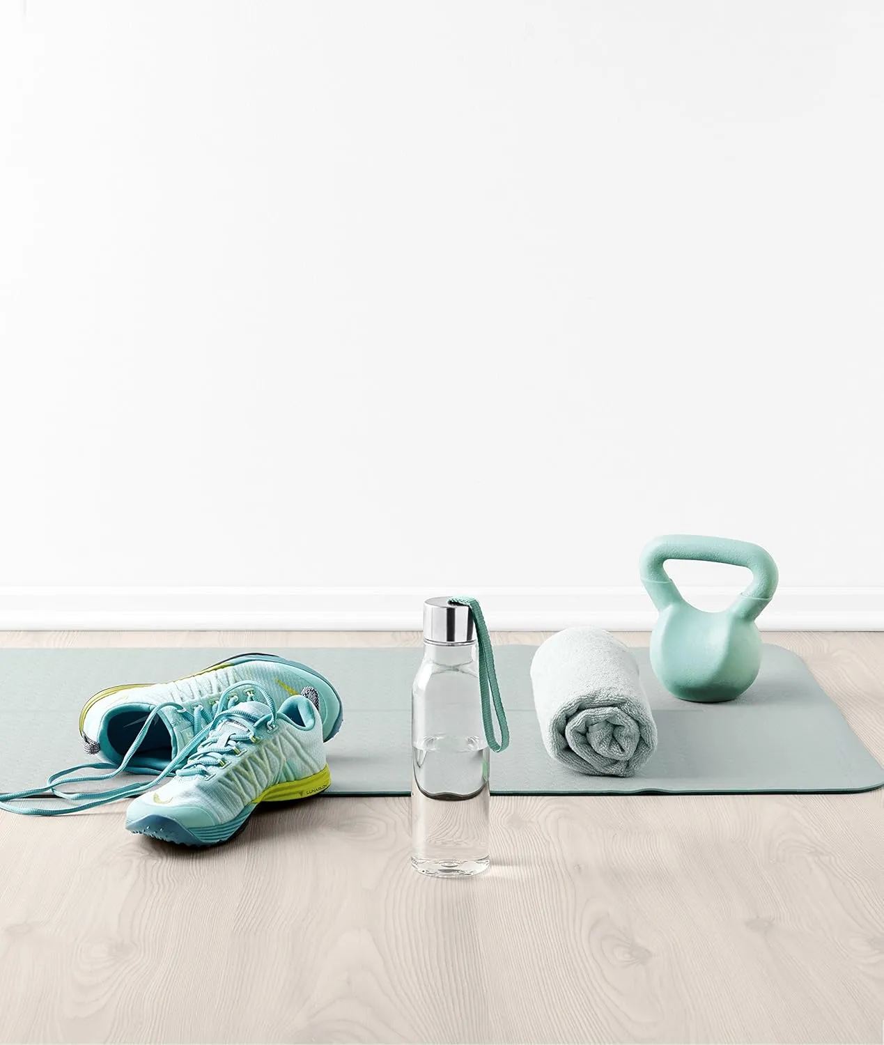 Eva Solo | Drinking bottle 17oz | Impact-resistant BPA-free plastic | Dishwasher Safe Except the Lid | Danish Design, Functionality & Quality | Marble Grey
