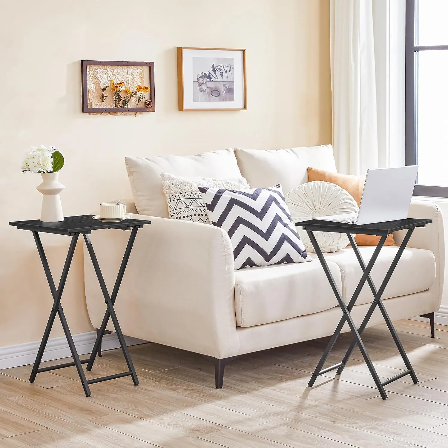 HOOBRO Folding TV Tray Table, Wooden TV Tray, Portable Sofa Side Table, Industrial Snack Table End Table for Small Spaces, Space-Saving, Easy to Install and Fold, Black BB27BZ01