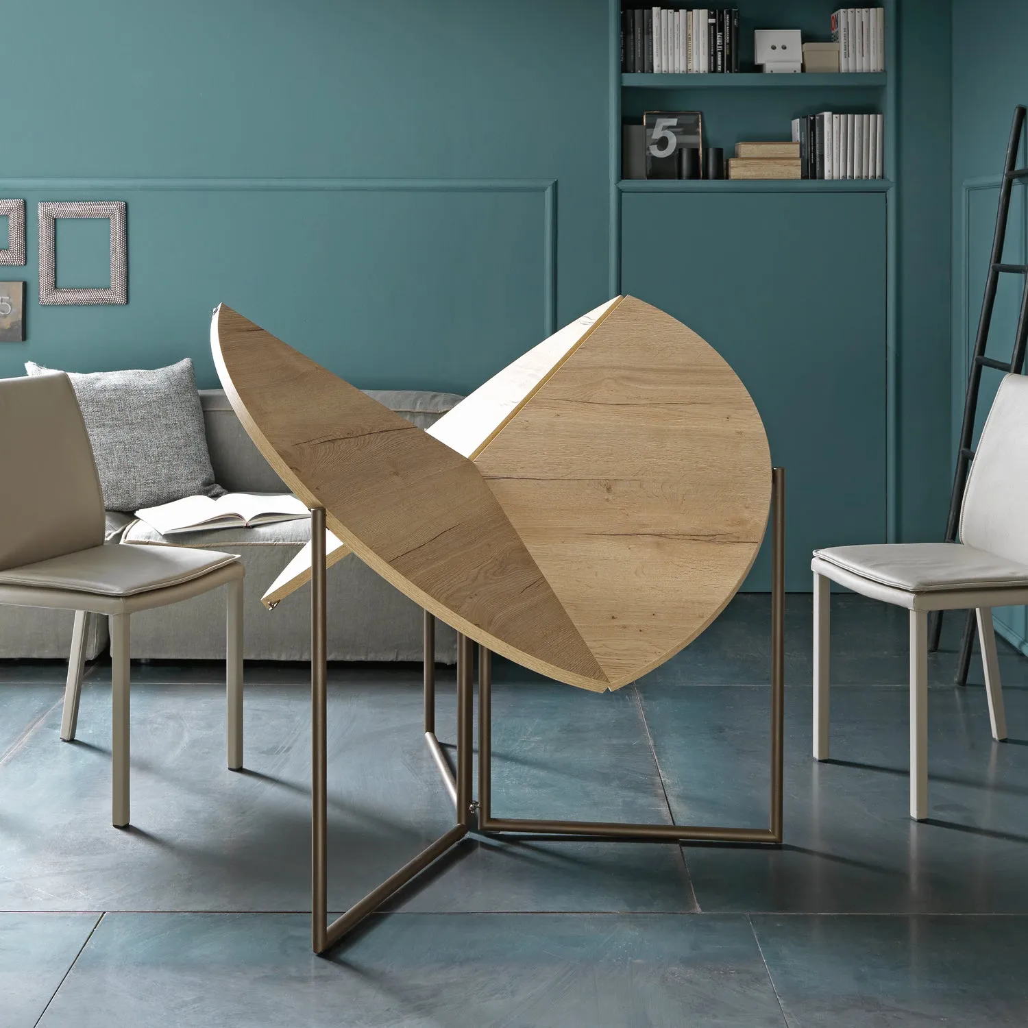 Icaro Convertible Dining Round Table by Altacom
