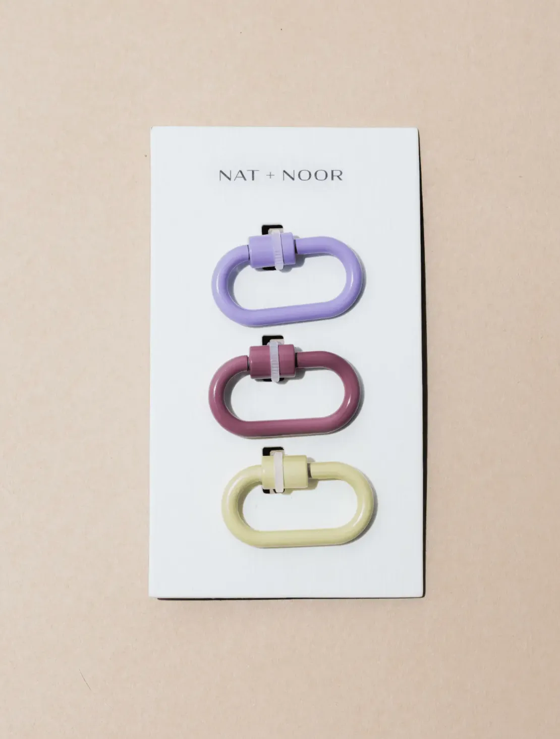 NAT   NOOR mini lock keychain in petals