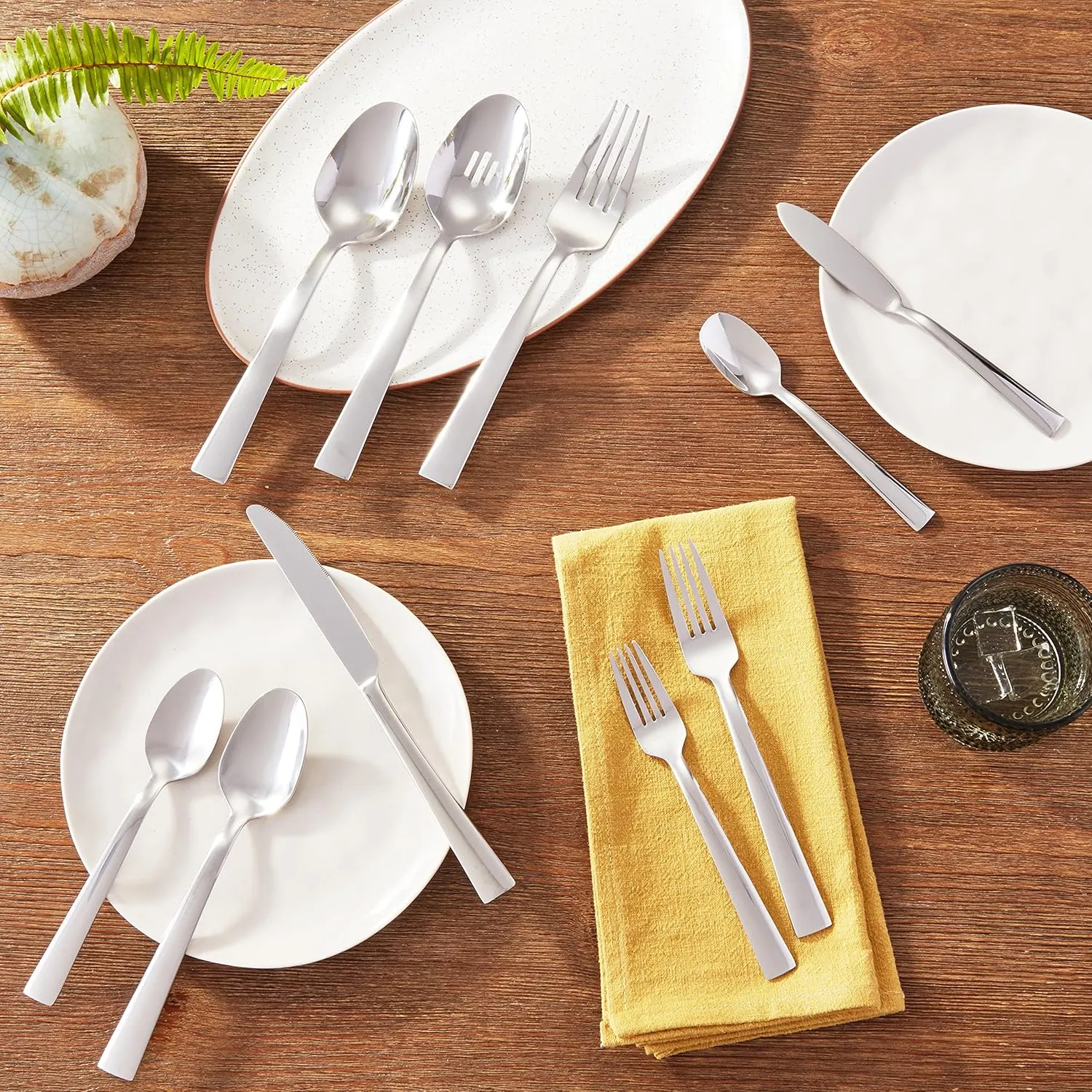 Oneida H019045B Madison Avenue 45-Piece Everyday Flatware Set, Service For 8, Mirror Finish