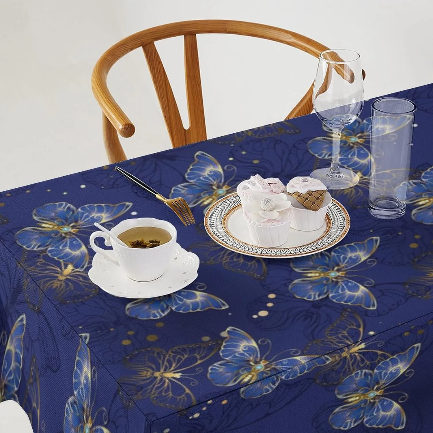 Retro Blue Butterfly Tablecloth, Luxury Golden Blue Butterfly Print Table Cover for Home Dining Decor Kitchen Party Outdoor 55x75in