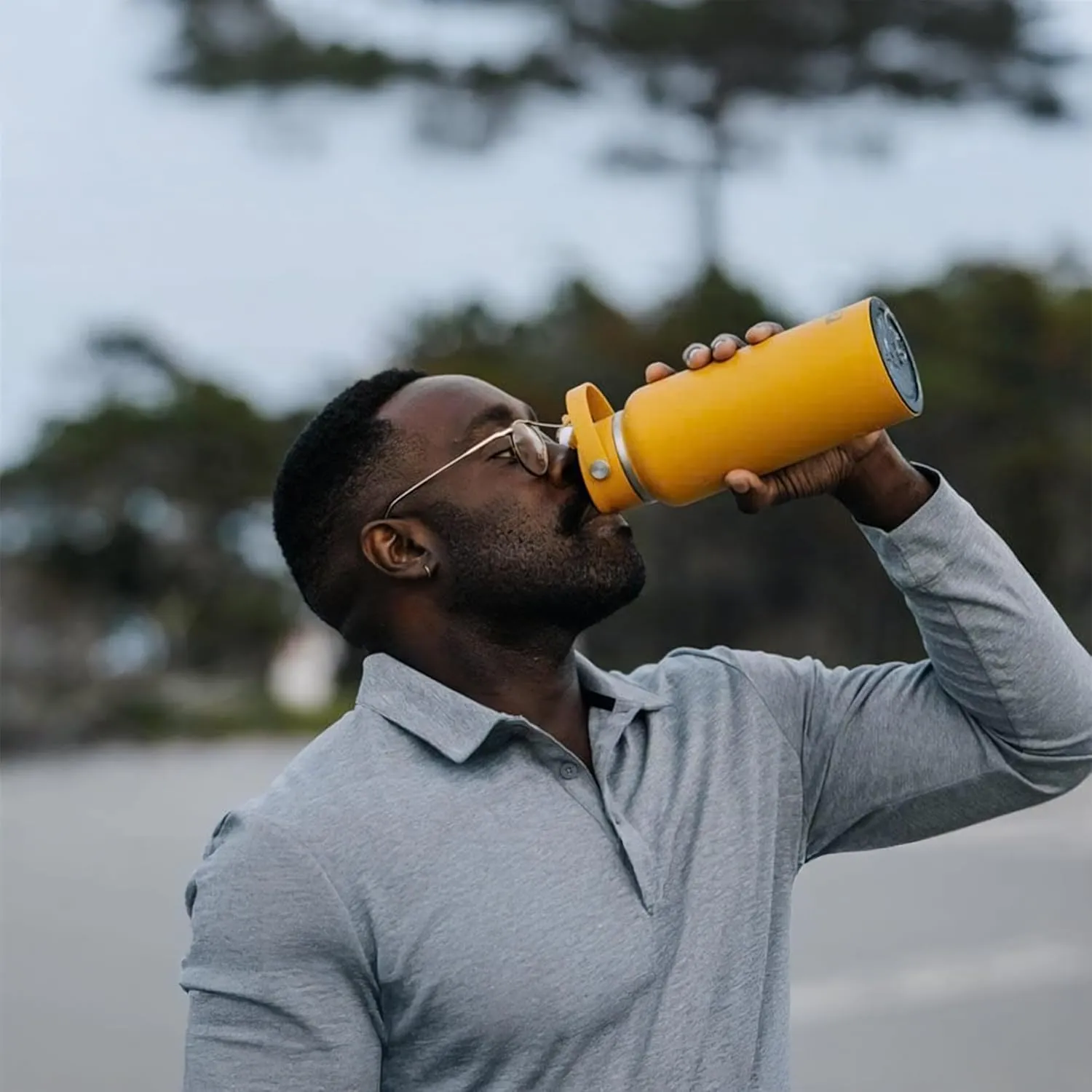 RTIC 32oz Outback Bottle, Insulated, Stainless Steel, Metal, Double Wall Vacuum-Insulation, Ceramic Lined, Leak-Proof Lid, BPA-Free Water Flask for Hiking, Running, Sports, Outdoor, Beach