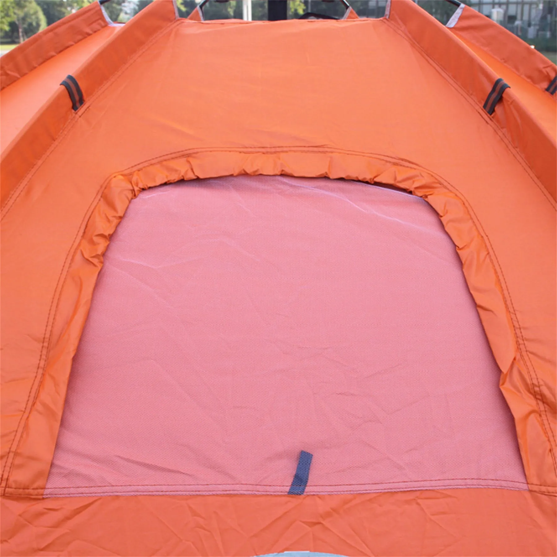 Single layer 4-6 person automatic tent