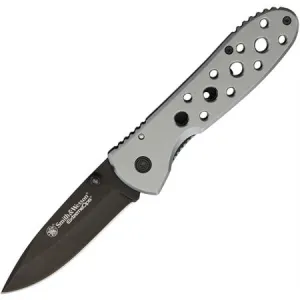 Smith and Wesson Extreme Ops Clip Point Folding Knife 3.5in Blade
