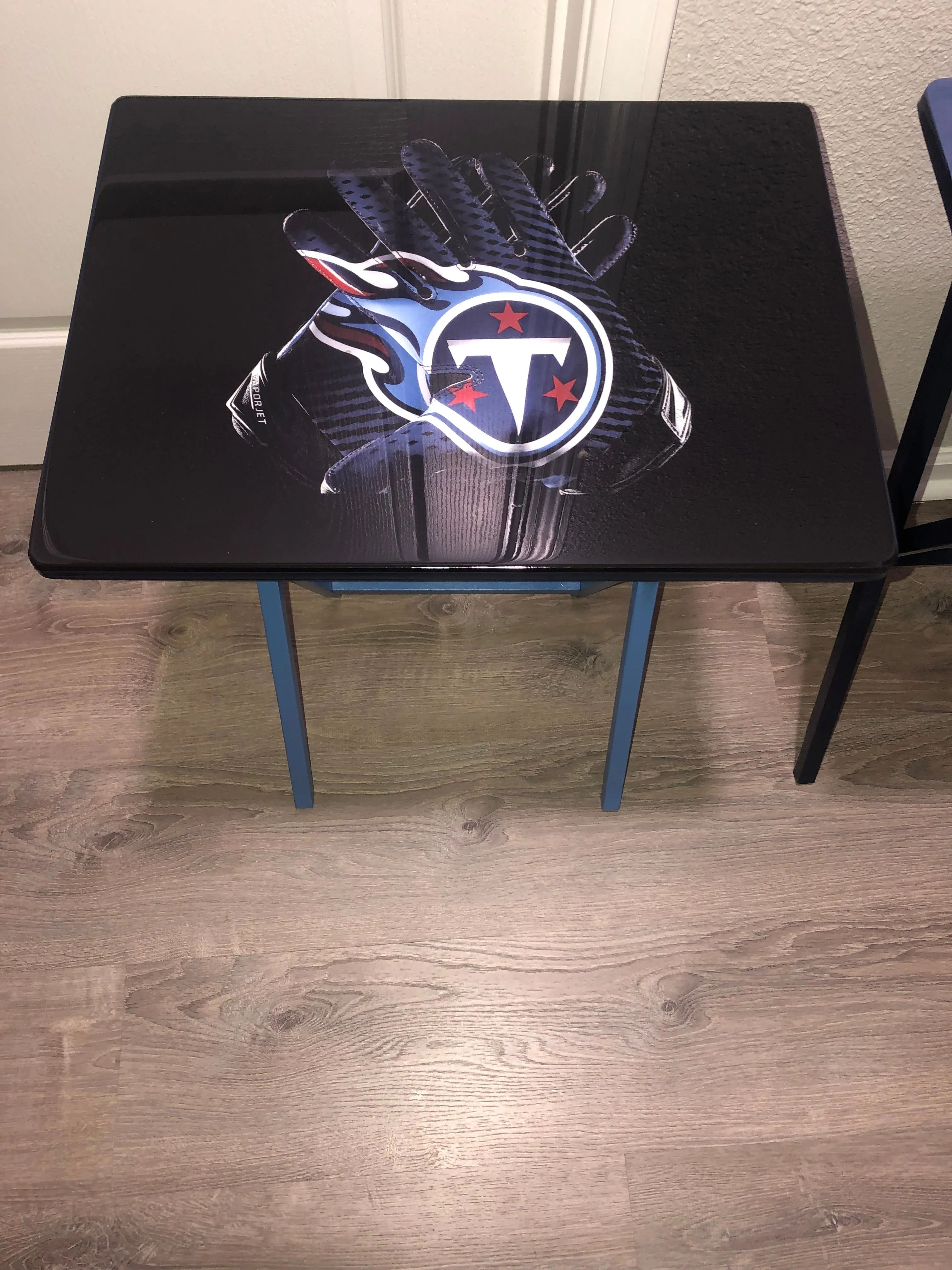 Titans folding tv tray table